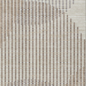 Homeroots 3' Beige And Ivory Geometric Washable Rug - Perfect For Indoor And Outdoor Spaces, Stylish & Durable 5' X 8' Polyester 597602