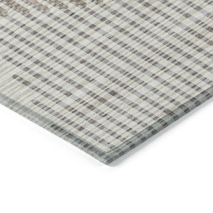 Homeroots 3' Beige And Ivory Geometric Washable Rug - Perfect For Indoor And Outdoor Spaces, Stylish & Durable 9' X 12' Polyester 597605