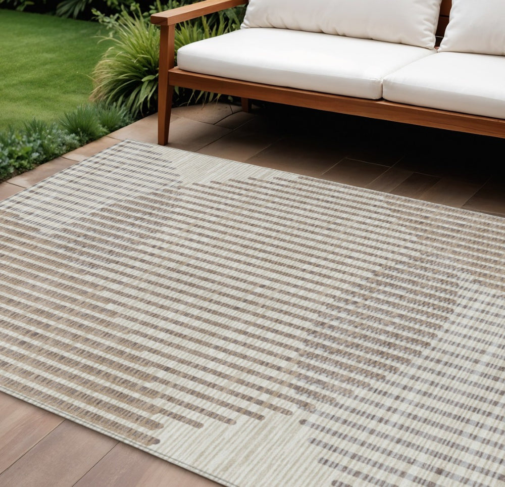 HomeRoots 5' Beige and Ivory Geometric Area Rug - Washable Indoor/Outdoor Design for Modern Spaces 10' X 14' 597606