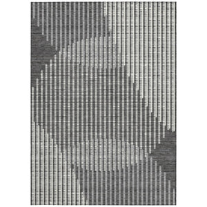 Homeroots 3' Beige And Ivory Geometric Washable Rug - Perfect For Indoor And Outdoor Spaces, Stylish & Durable 3' X 5' Polyester 597619