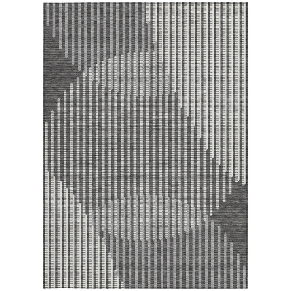 Homeroots 3' Beige And Ivory Geometric Washable Rug - Perfect For Indoor And Outdoor Spaces, Stylish & Durable 5' X 8' Polyester 597620