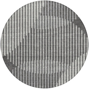 Homeroots 3' Beige And Ivory Geometric Washable Rug - Perfect For Indoor And Outdoor Spaces, Stylish & Durable 8' Round Polyester 597621