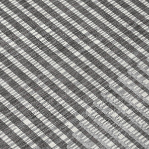 Homeroots 3' Beige And Ivory Geometric Washable Rug - Perfect For Indoor And Outdoor Spaces, Stylish & Durable 8' X 10' Polyester 597622