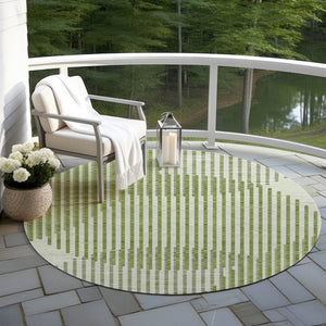 Homeroots 3' Beige And Ivory Geometric Washable Rug - Perfect For Indoor And Outdoor Spaces, Stylish & Durable 8' Round Polyester 597627