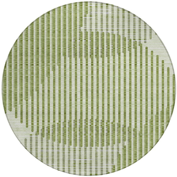 Homeroots 3' Beige And Ivory Geometric Washable Rug - Perfect For Indoor And Outdoor Spaces, Stylish & Durable 8' Round Polyester 597627