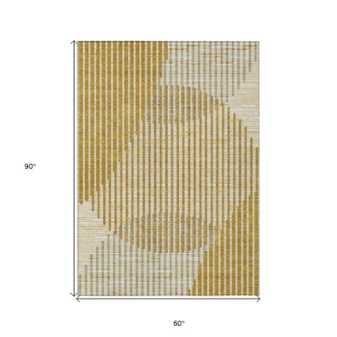 Homeroots 3' Beige And Ivory Geometric Washable Rug - Perfect For Indoor And Outdoor Spaces, Stylish & Durable 5' X 8' Polyester 597632