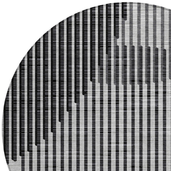 Homeroots 3' Beige And Ivory Geometric Washable Rug - Perfect For Indoor And Outdoor Spaces, Stylish & Durable 8' Round Polyester 597639