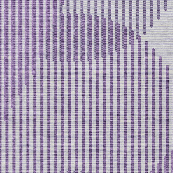 Homeroots 3' Beige And Ivory Geometric Washable Rug - Perfect For Indoor And Outdoor Spaces, Stylish & Durable 5' X 8' Polyester 597656