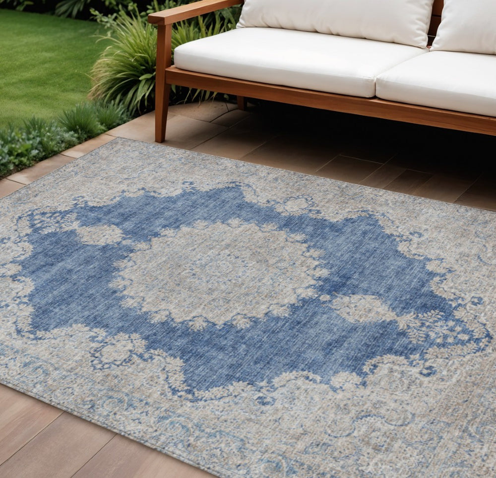 HomeRoots 9' Navy Blue and Ivory Oriental Washable Area Rug – Durable, Stylish, Ideal for Indoor & Outdoor Use! 597744