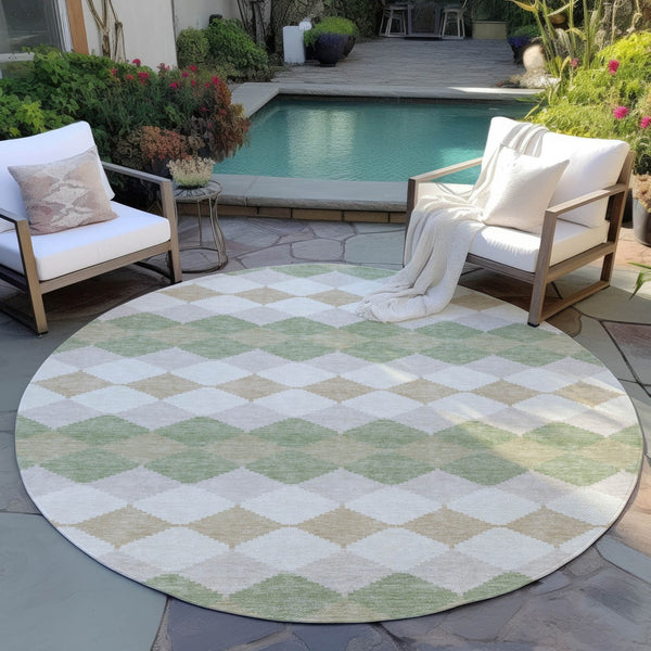 Homeroots 3' Stylish Artichoke Green Ivory Beige Geometric Indoor Outdoor Area Rug - Washable & Durable 8' Round Polyester 597862
