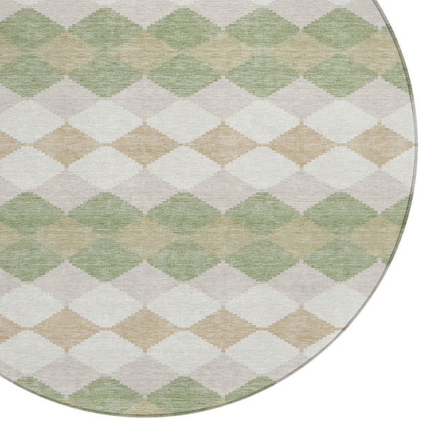 Homeroots 3' Stylish Artichoke Green Ivory Beige Geometric Indoor Outdoor Area Rug - Washable & Durable 8' Round Polyester 597862