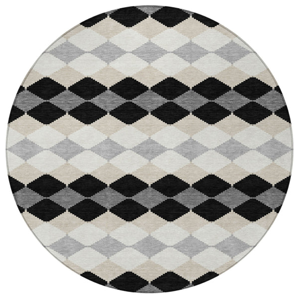 Homeroots 3' Stylish Artichoke Green Ivory Beige Geometric Indoor Outdoor Area Rug - Washable & Durable 8' Round Polyester 597874