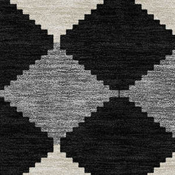 Homeroots 3' Stylish Artichoke Green Ivory Beige Geometric Indoor Outdoor Area Rug - Washable & Durable 9' X 12' Polyester 597876