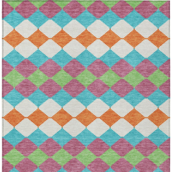 Homeroots 3' Stylish Artichoke Green Ivory Beige Geometric Indoor Outdoor Area Rug - Washable & Durable 3' X 5' Polyester 597878