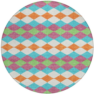 Homeroots 3' Stylish Artichoke Green Ivory Beige Geometric Indoor Outdoor Area Rug - Washable & Durable 8' Round Polyester 597880