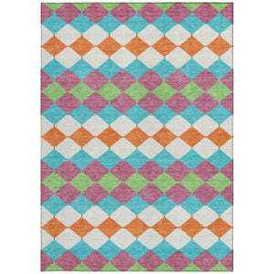 Homeroots 3' Stylish Artichoke Green Ivory Beige Geometric Indoor Outdoor Area Rug - Washable & Durable 10' X 14' Polyester 597883