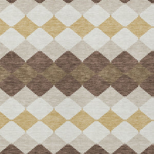 Homeroots 3' Stylish Artichoke Green Ivory Beige Geometric Indoor Outdoor Area Rug - Washable & Durable 8' X 10' Polyester 597887