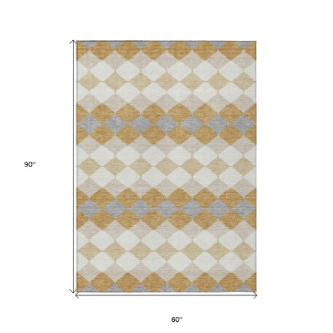 Homeroots 3' Stylish Artichoke Green Ivory Beige Geometric Indoor Outdoor Area Rug - Washable & Durable 5' X 8' Polyester 597897