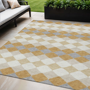 Homeroots 3' Stylish Artichoke Green Ivory Beige Geometric Indoor Outdoor Area Rug - Washable & Durable 5' X 8' Polyester 597897