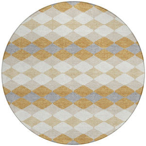 Homeroots 3' Stylish Artichoke Green Ivory Beige Geometric Indoor Outdoor Area Rug - Washable & Durable 8' Round Polyester 597898