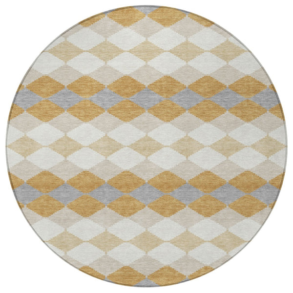 Homeroots 3' Stylish Artichoke Green Ivory Beige Geometric Indoor Outdoor Area Rug - Washable & Durable 8' Round Polyester 597898