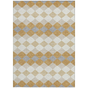 Homeroots 3' Stylish Artichoke Green Ivory Beige Geometric Indoor Outdoor Area Rug - Washable & Durable 8' X 10' Polyester 597899