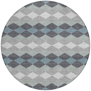 Homeroots 3' Stylish Artichoke Green Ivory Beige Geometric Indoor Outdoor Area Rug - Washable & Durable 8' Round Polyester 597904