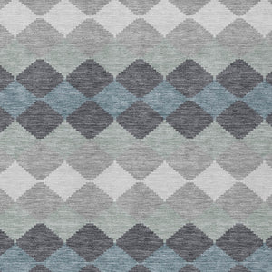 Homeroots 3' Stylish Artichoke Green Ivory Beige Geometric Indoor Outdoor Area Rug - Washable & Durable 9' X 12' Polyester 597906