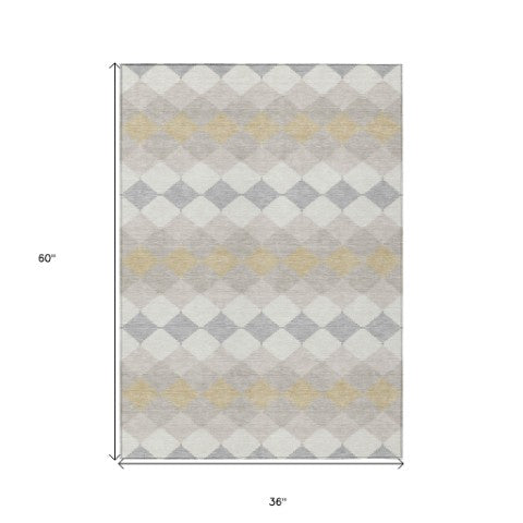 Homeroots 3' Stylish Artichoke Green Ivory Beige Geometric Indoor Outdoor Area Rug - Washable & Durable 3' X 5' Polyester 597908