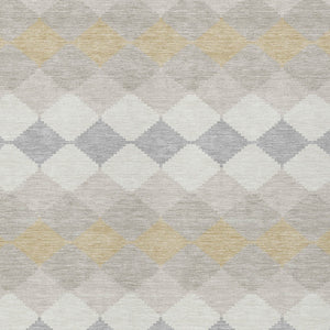 Homeroots 3' Stylish Artichoke Green Ivory Beige Geometric Indoor Outdoor Area Rug - Washable & Durable 3' X 5' Polyester 597908