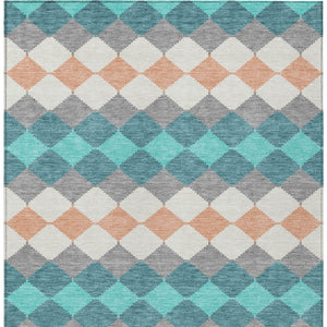 Homeroots 3' Stylish Artichoke Green Ivory Beige Geometric Indoor Outdoor Area Rug - Washable & Durable 3' X 5' Polyester 597926