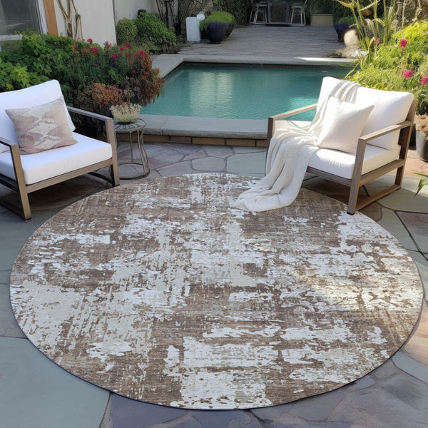 Homeroots 3' Black And Gray Abstract Washable Area Rug - Versatile Indoor Outdoor Design For Any Space 8' Round Polyester 597940