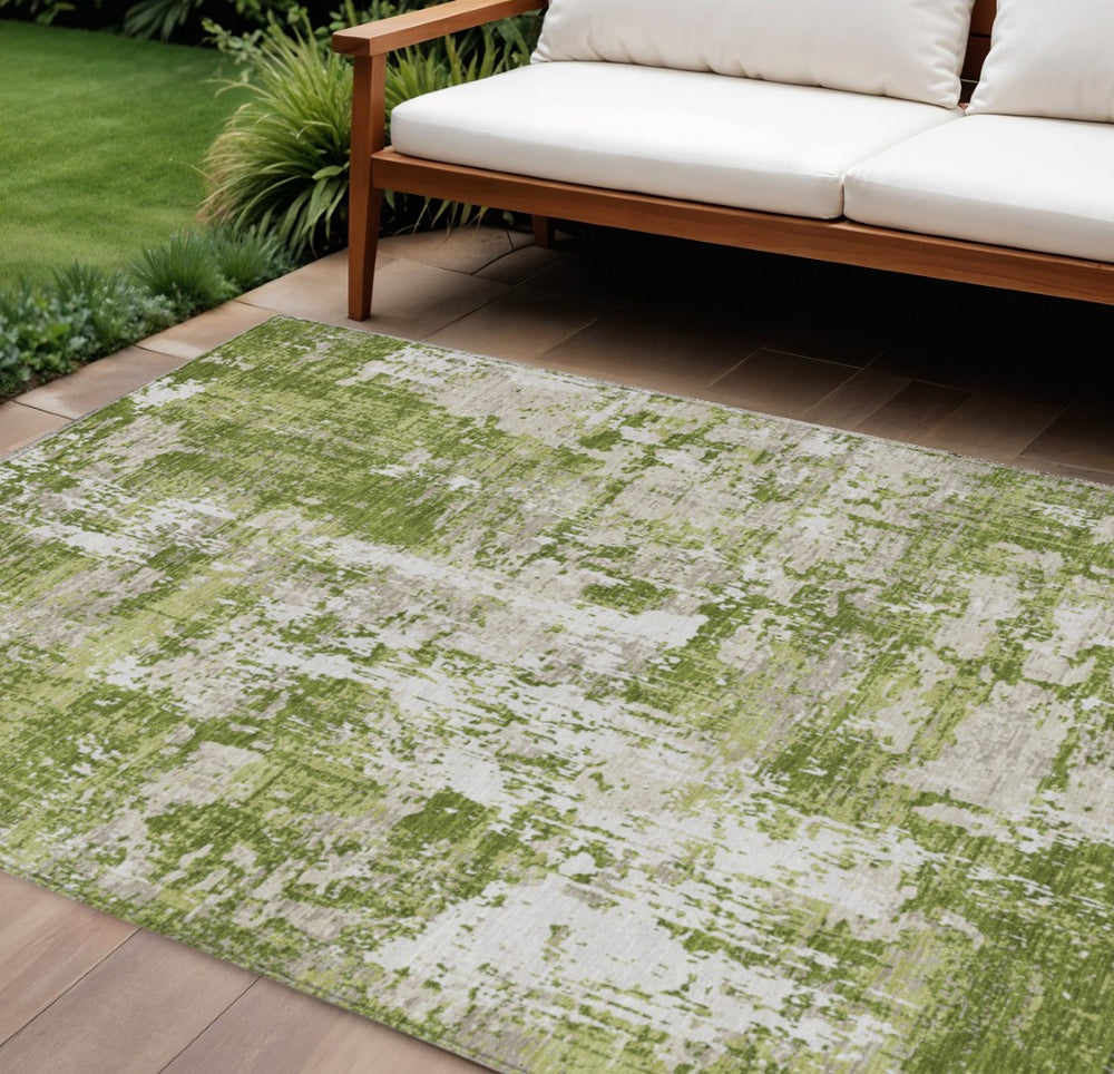 HomeRoots 9' X 12' Washable Green and Ivory Abstract Area Rug - Durable Indoor/Outdoor Style for Busy Homes 597960