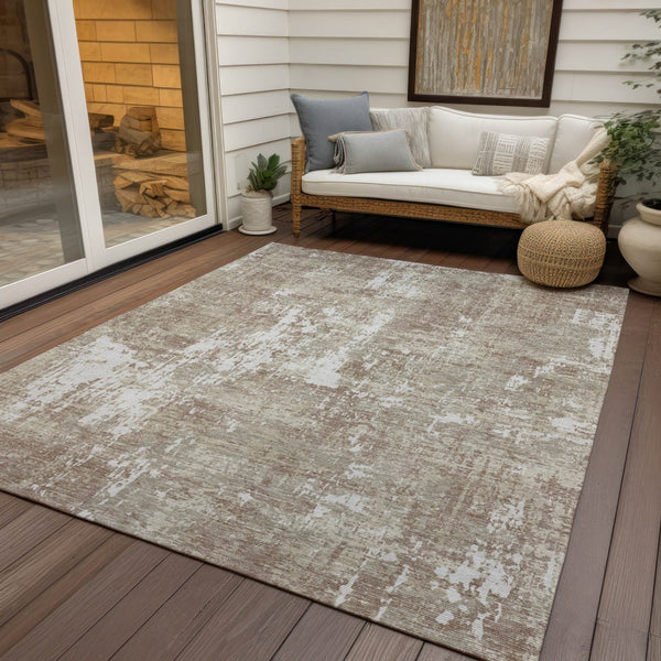 Homeroots 3' Black And Gray Abstract Washable Area Rug - Versatile Indoor Outdoor Design For Any Space 5' X 8' Polyester 598005
