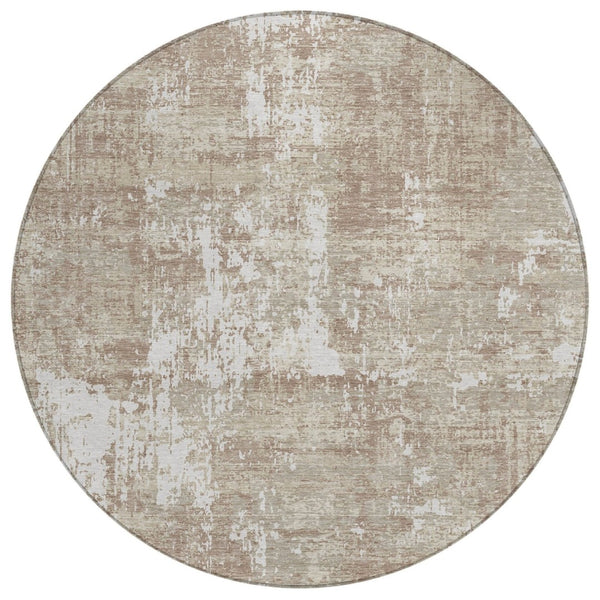 HomeRoots 5' Taupe and Ivory Abstract Area Rug – Stylish, Washable Design for Indoor and Outdoor Living Spaces 8' Round 598006