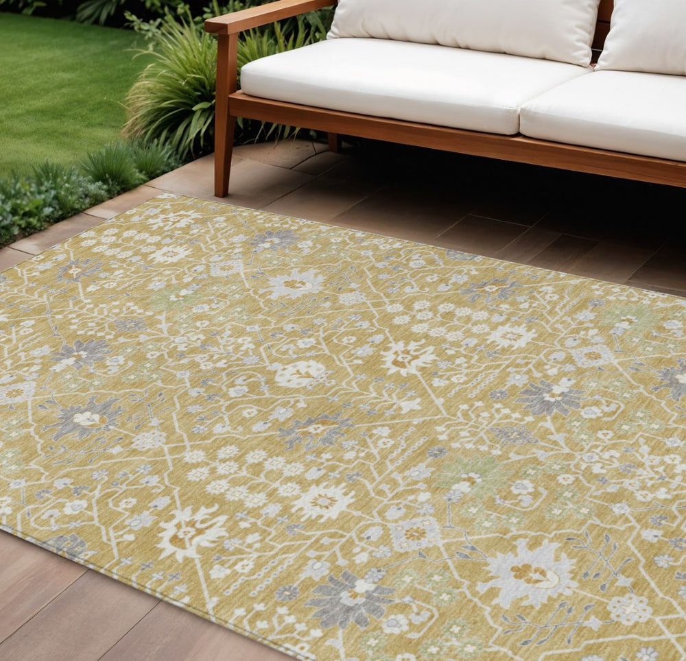 HomeRoots 5' Elegant Gold Ivory and Gray Oriental Washable Area Rug for Indoor and Outdoor Spaces 10' X 14' 598045