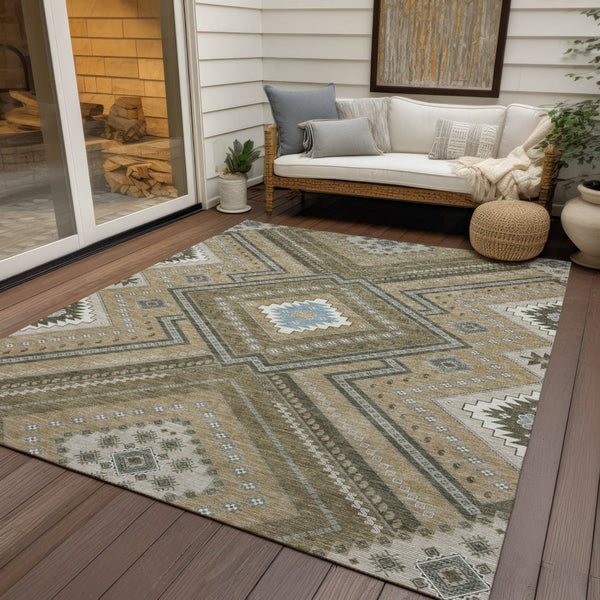 Homeroots 3' Beige Gray Ivory Tribal Washable Area Rug For Indoor Outdoor Use - Durable And Stylish Design 10' X 14' Polyester 598093