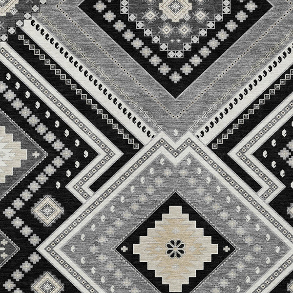 Homeroots 3' Beige Gray Ivory Tribal Washable Area Rug For Indoor Outdoor Use - Durable And Stylish Design 3' X 5' Polyester 598094