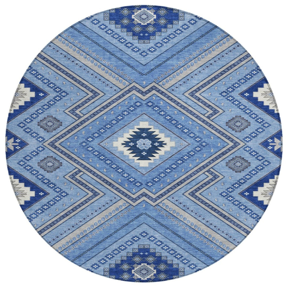HomeRoots 5' Stylish Blue Gray Ivory Tribal Rug - Washable Indoor Outdoor Area for High-Traffic Spaces 8' Round 598102