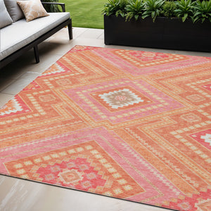 Homeroots 3' Beige Gray Ivory Tribal Washable Area Rug For Indoor Outdoor Use - Durable And Stylish Design 5' X 8' Polyester 598113