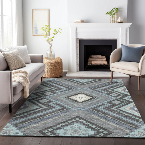 Homeroots 3' Beige Gray Ivory Tribal Washable Area Rug For Indoor Outdoor Use - Durable And Stylish Design 5' X 8' Polyester 598149