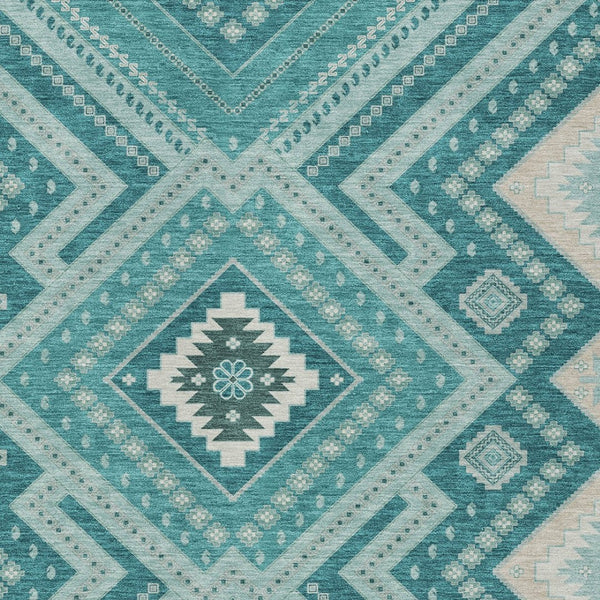 Homeroots 3' Beige Gray Ivory Tribal Washable Area Rug For Indoor Outdoor Use - Durable And Stylish Design 9' X 12' Polyester 598158