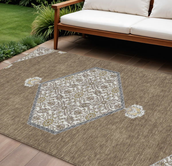 Homeroots 3' Artichoke Green Beige Ivory Oriental Washable Area Rug For Indoor Outdoor Spaces, Durable Design 10' X 14' Polyester 598183