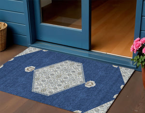 Homeroots 3' Artichoke Green Beige Ivory Oriental Washable Area Rug For Indoor Outdoor Spaces, Durable Design 3' X 5' Polyester 598214