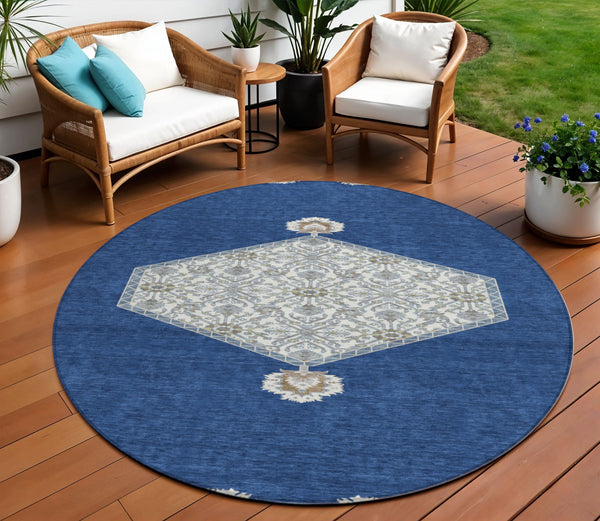 Homeroots 3' Artichoke Green Beige Ivory Oriental Washable Area Rug For Indoor Outdoor Spaces, Durable Design 8' Round Polyester 598216