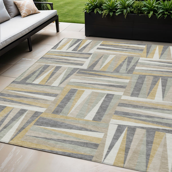 Homeroots 3' Stylish Geometric Beige Gray Ivory Washable Area Rug For Indoor And Outdoor Spaces, Durable Design 5' X 8' Polyester 598233