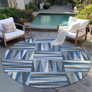 Homeroots 3' Stylish Geometric Beige Gray Ivory Washable Area Rug For Indoor And Outdoor Spaces, Durable Design 8' Round Polyester 598252