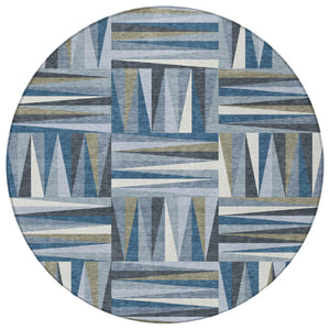 Homeroots 3' Stylish Geometric Beige Gray Ivory Washable Area Rug For Indoor And Outdoor Spaces, Durable Design 8' Round Polyester 598252