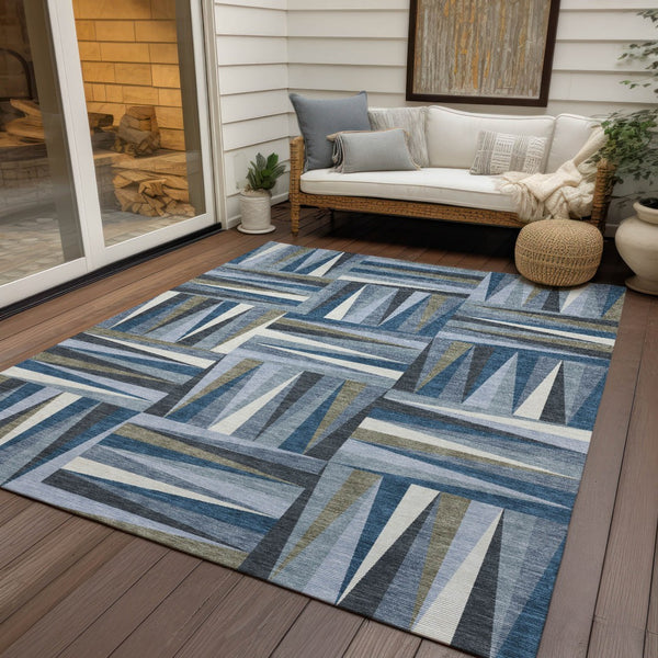 Homeroots 3' Stylish Geometric Beige Gray Ivory Washable Area Rug For Indoor And Outdoor Spaces, Durable Design 8' X 10' Polyester 598253