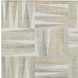 Homeroots 3' Stylish Geometric Beige Gray Ivory Washable Area Rug For Indoor And Outdoor Spaces, Durable Design 3' X 5' Polyester 598268